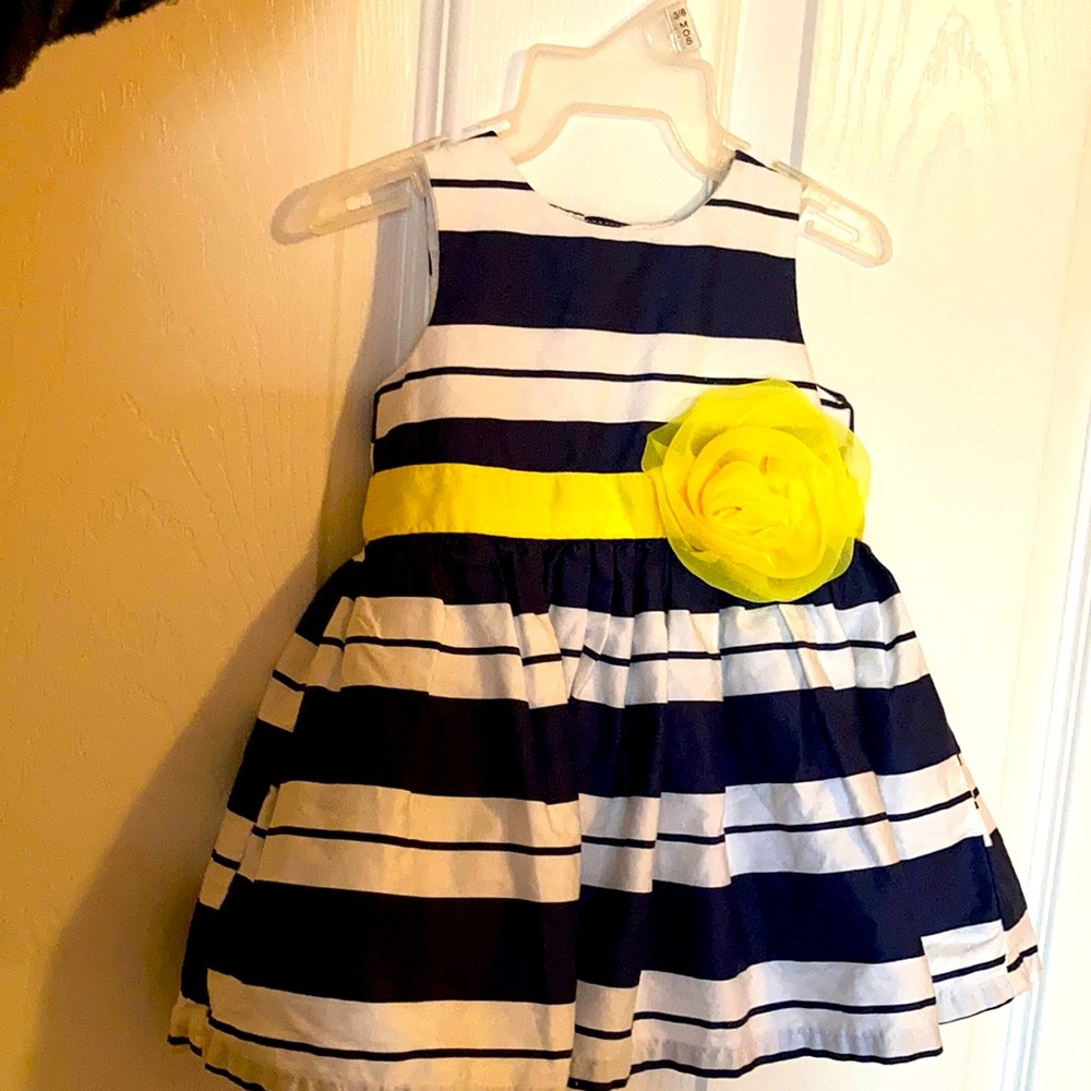 Carter’s infant dress blue and yellow